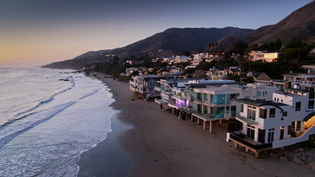 Beach House cleaning In Malibu